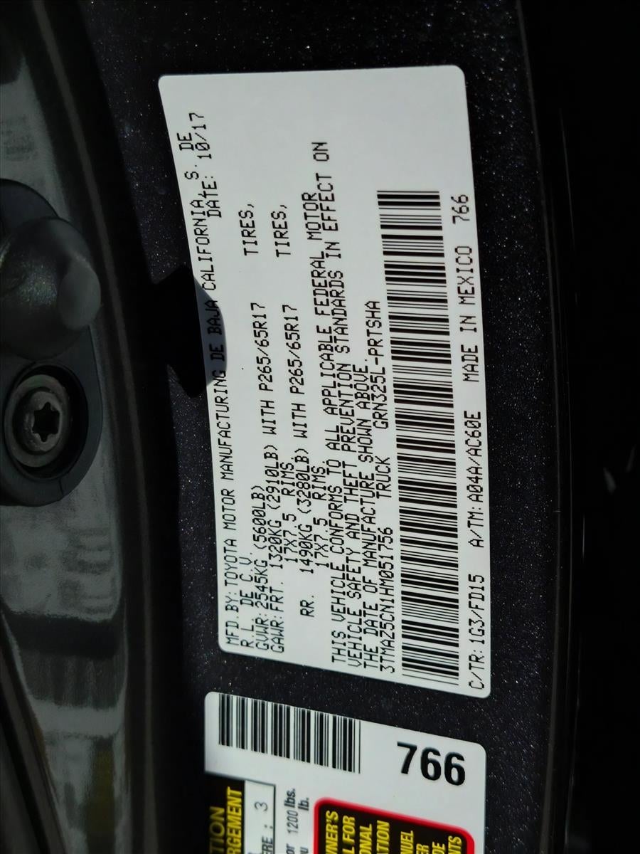2017 Toyota Tacoma TRD Sport Double Cab 5' Bed V6 4x2 AT (Natl)