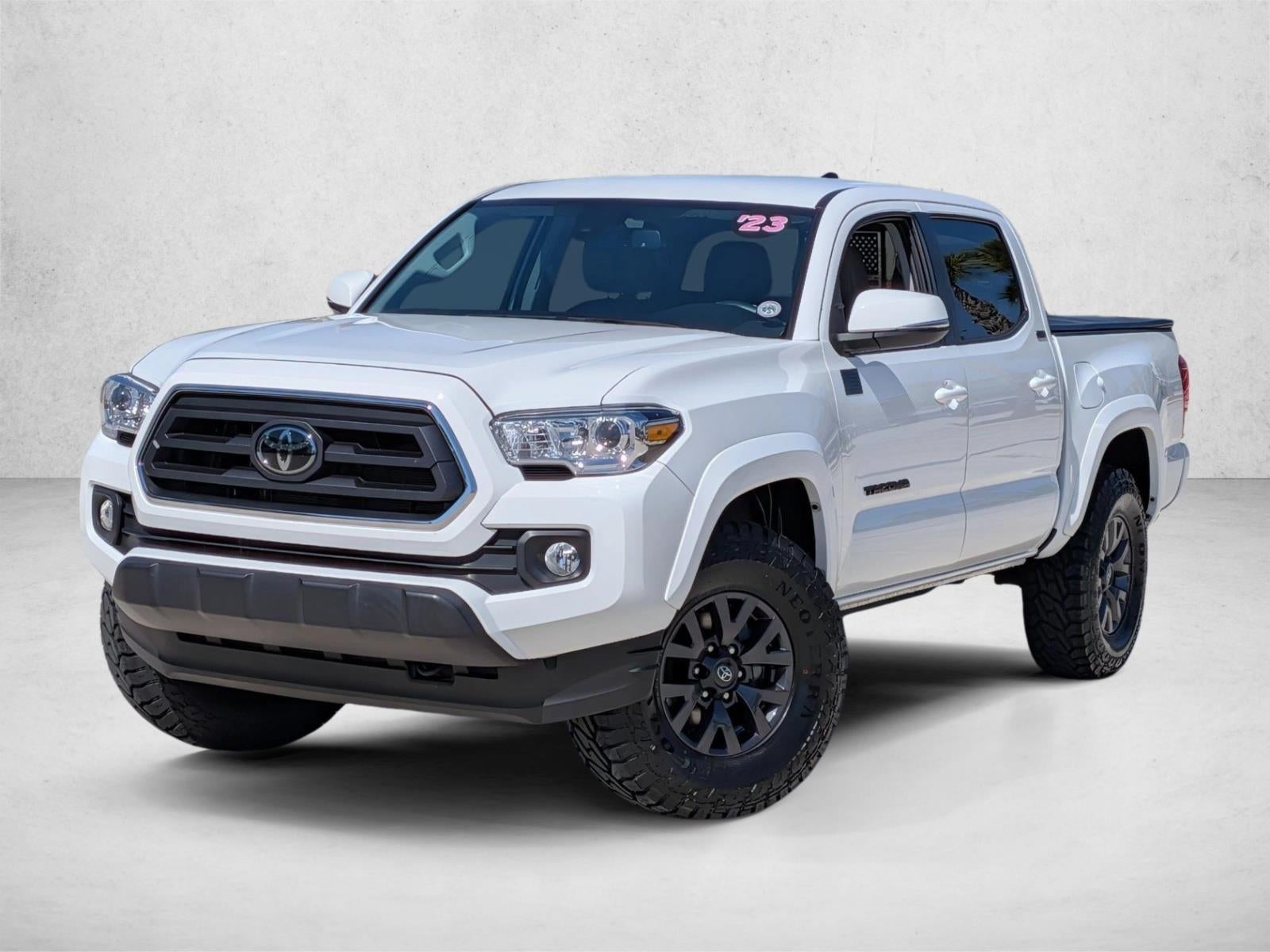 2023 Toyota Tacoma 2WD 2WD SR5 Double Cab 5' Bed V6 AT (GS)