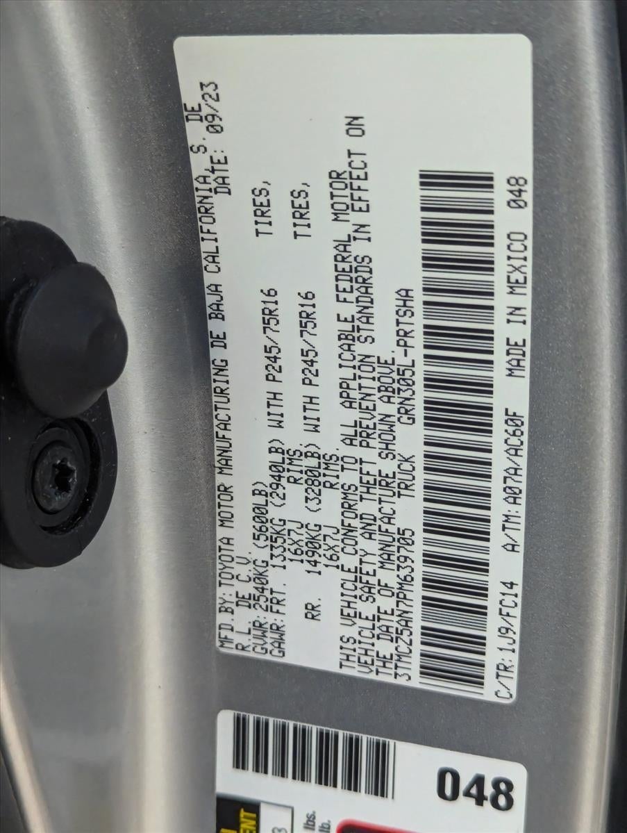 2023 Toyota Tacoma 4WD 4WD SR5 Double Cab 5' Bed V6 AT (GS)