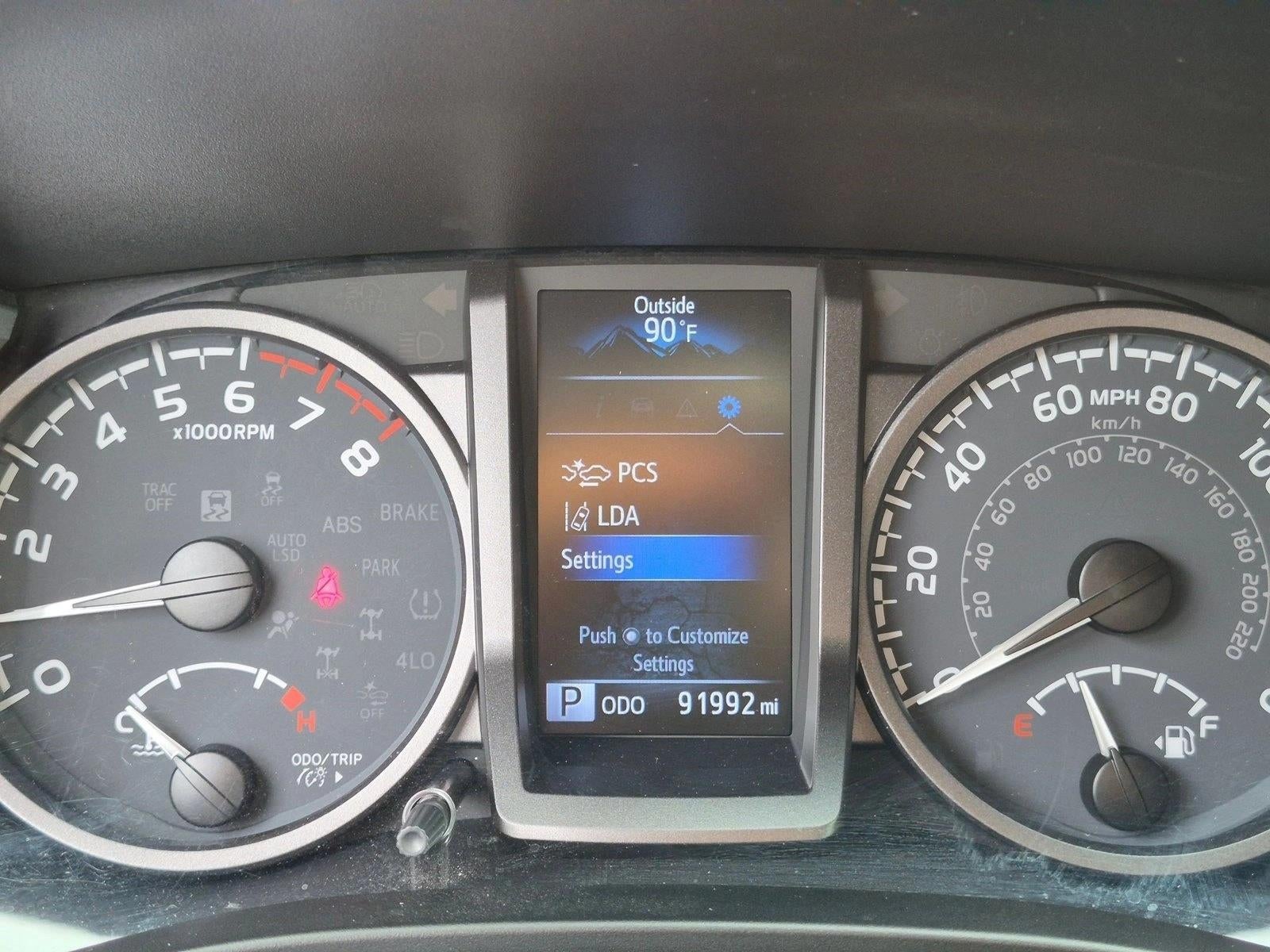2022 Toyota Tacoma 2WD 2WD TRD Sport Double Cab 5' Bed V6 AT (Natl)