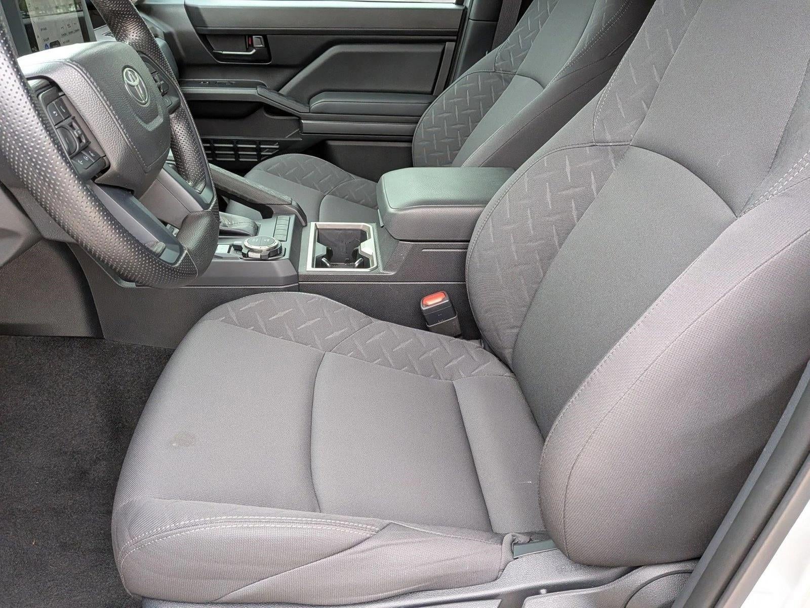 2024 Toyota Tacoma 4WD 4WD SR5 Double Cab 5' Bed AT (Natl)