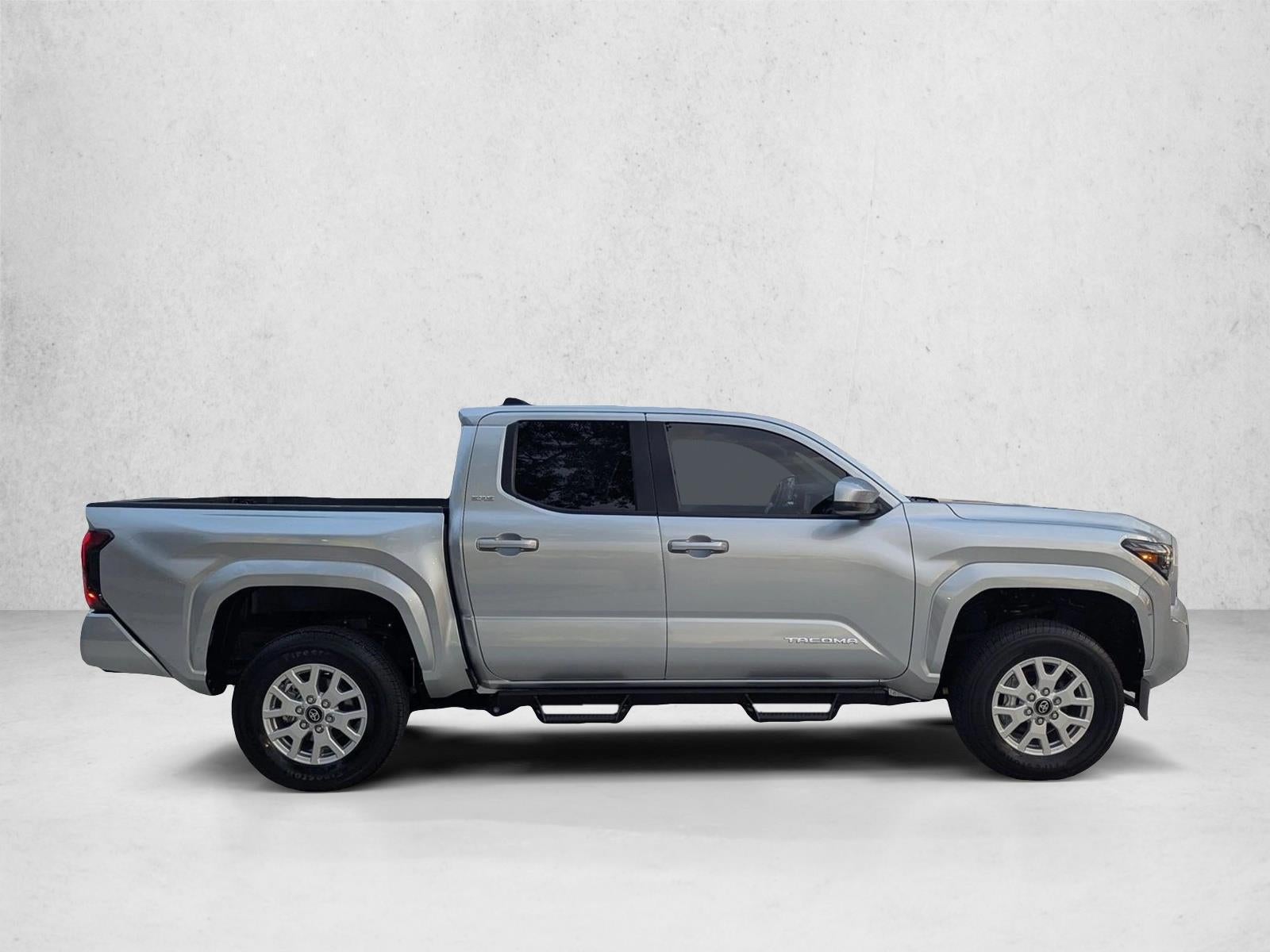 2024 Toyota Tacoma 4WD 4WD SR5 Double Cab 5' Bed AT (Natl)