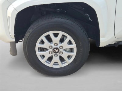 2024 Toyota Tacoma 4WD 4WD SR5 Double Cab 5' Bed AT (Natl)