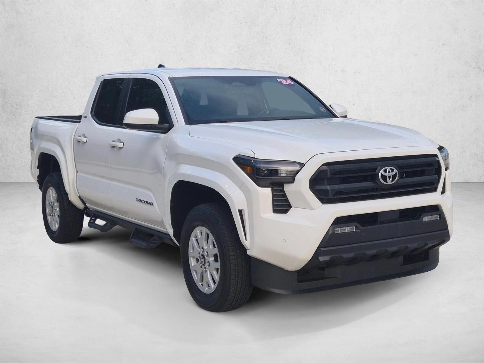 2024 Toyota Tacoma 4WD 4WD SR5 Double Cab 5' Bed AT (Natl)