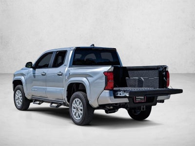 2024 Toyota Tacoma 4WD 4WD SR5 Double Cab 5' Bed AT (Natl)