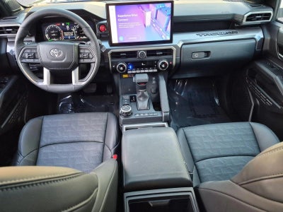 2025 Toyota Tacoma 4WD 4WD TRD Off Road Hybrid Double Cab 5' Bed AT (Natl)