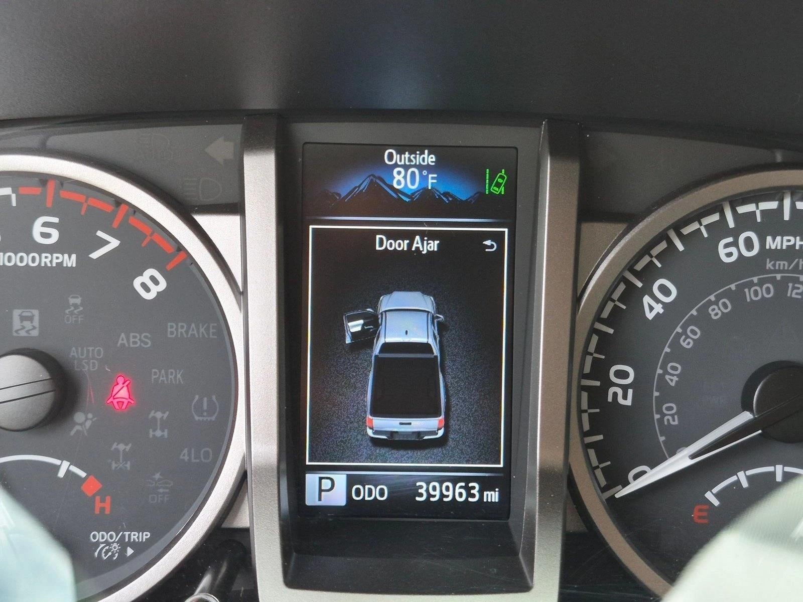 2023 Toyota Tacoma 4WD 4WD SR5 Access Cab 6' Bed I4 AT (Natl)