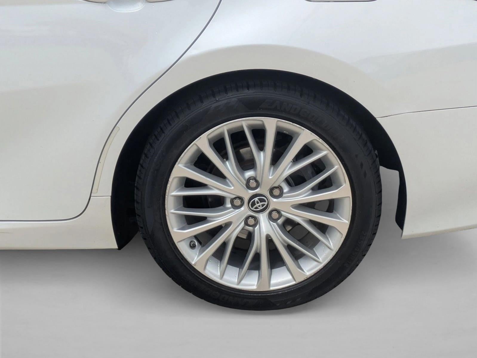 2018 Toyota Camry XLE Auto (Natl)