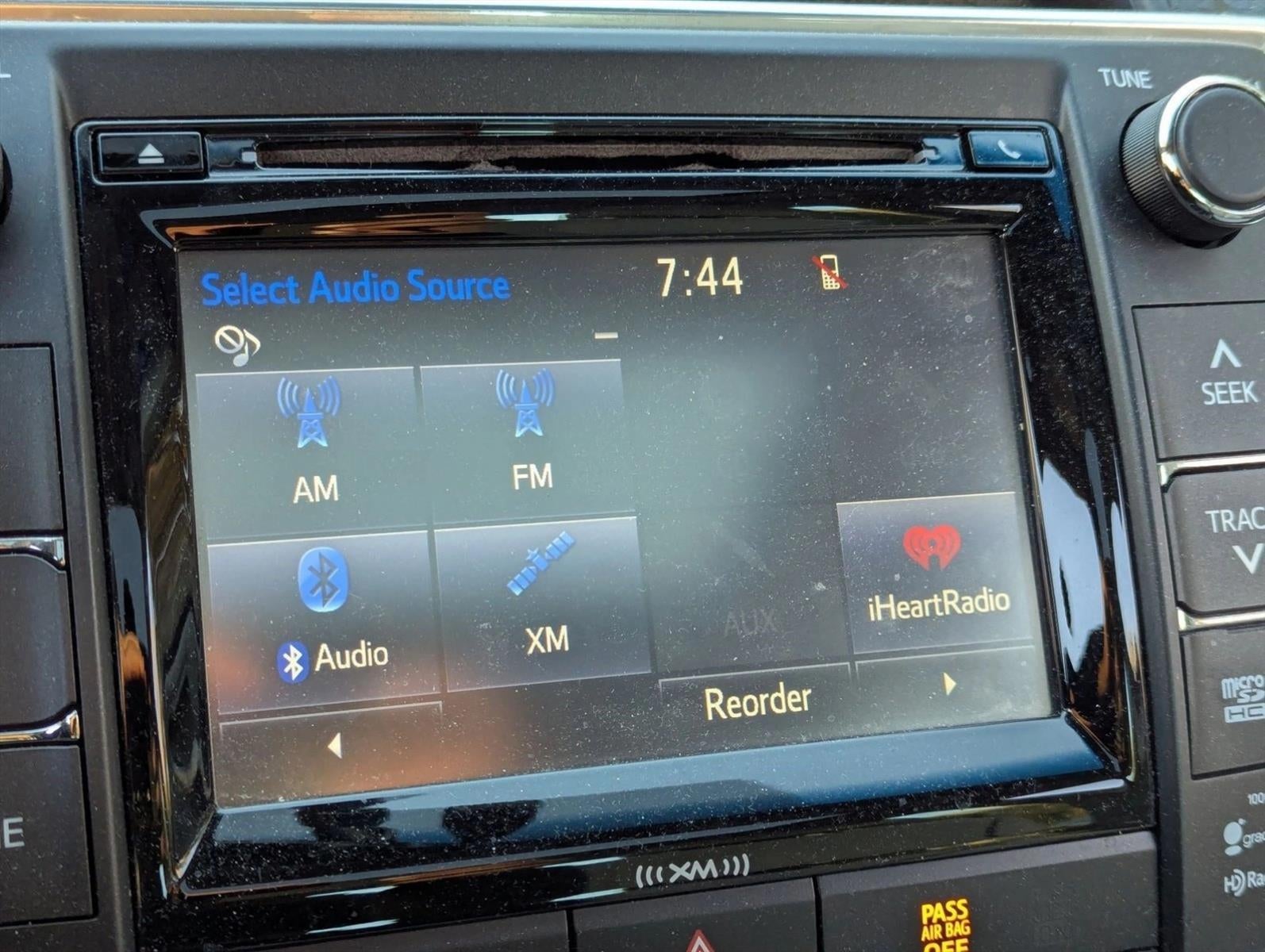 2016 Toyota Camry Hybrid 4dr Sdn XLE (GS)