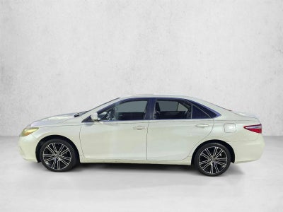 2016 Toyota Camry 4dr Sdn I4 Auto SE w/Special Edition Pkg (Natl)