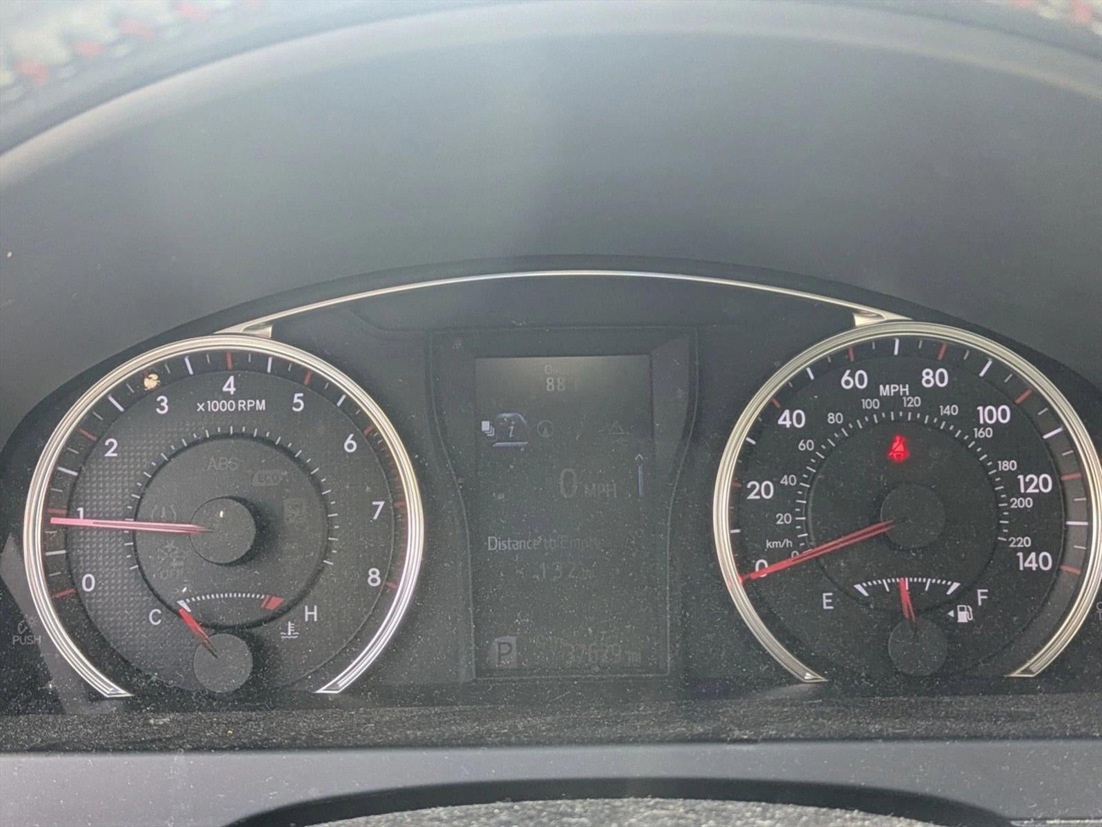 2017 Toyota Camry SE Auto (SE)