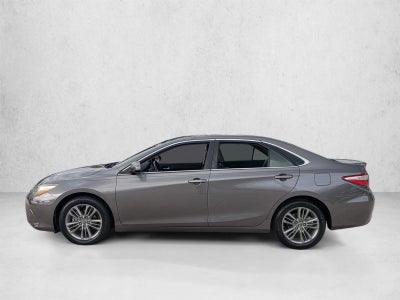 2015 Toyota Camry 4dr Sdn I4 Auto SE (SE)