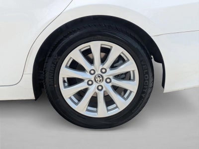 2020 Toyota Camry LE Auto (SE)