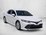 2020 Toyota Camry LE Auto (SE)