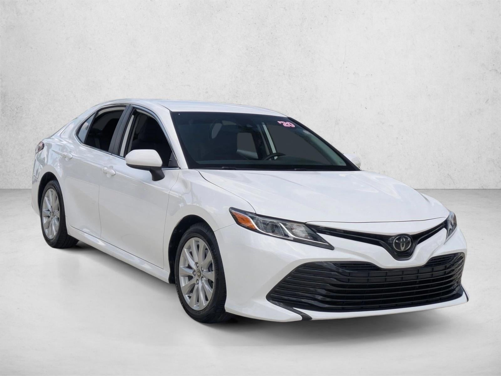 2020 Toyota Camry LE Auto (SE)