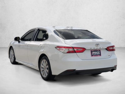 2020 Toyota Camry LE Auto (SE)