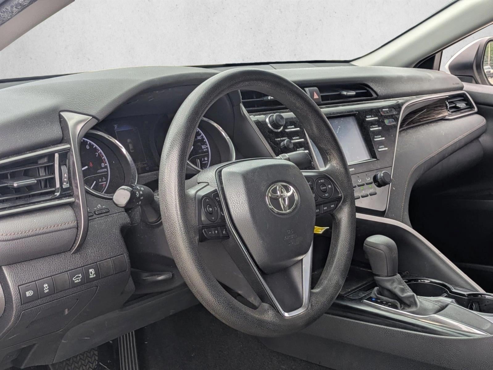 2020 Toyota Camry LE Auto (SE)