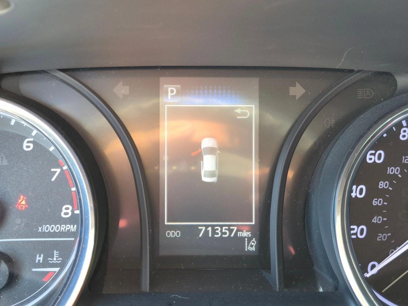 2020 Toyota Camry LE Auto (SE)