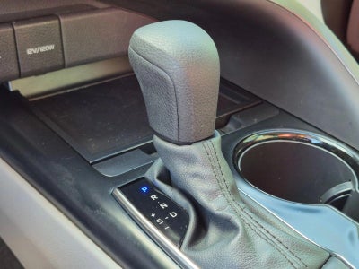 2020 Toyota Camry LE Auto (SE)