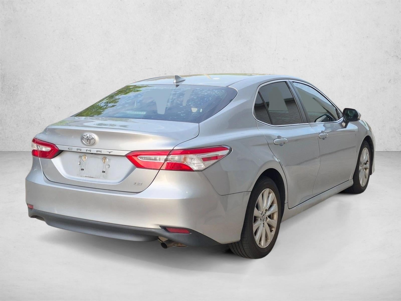 2020 Toyota Camry LE Auto (SE)