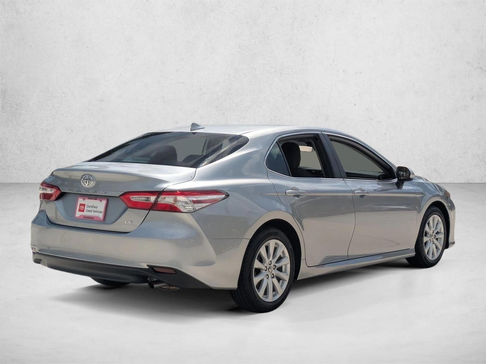 2020 Toyota Camry LE Auto (SE)