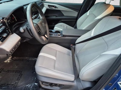 2026 Toyota Camry SE (SE)