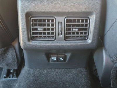 2025 Toyota Camry SE (SE)