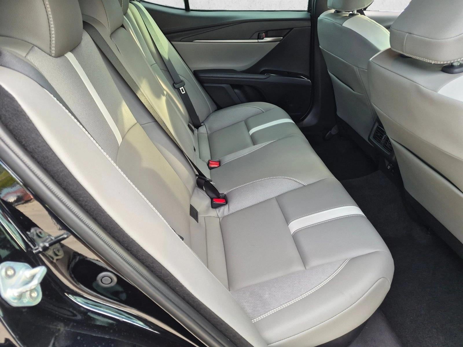 2026 Toyota Camry SE (SE)