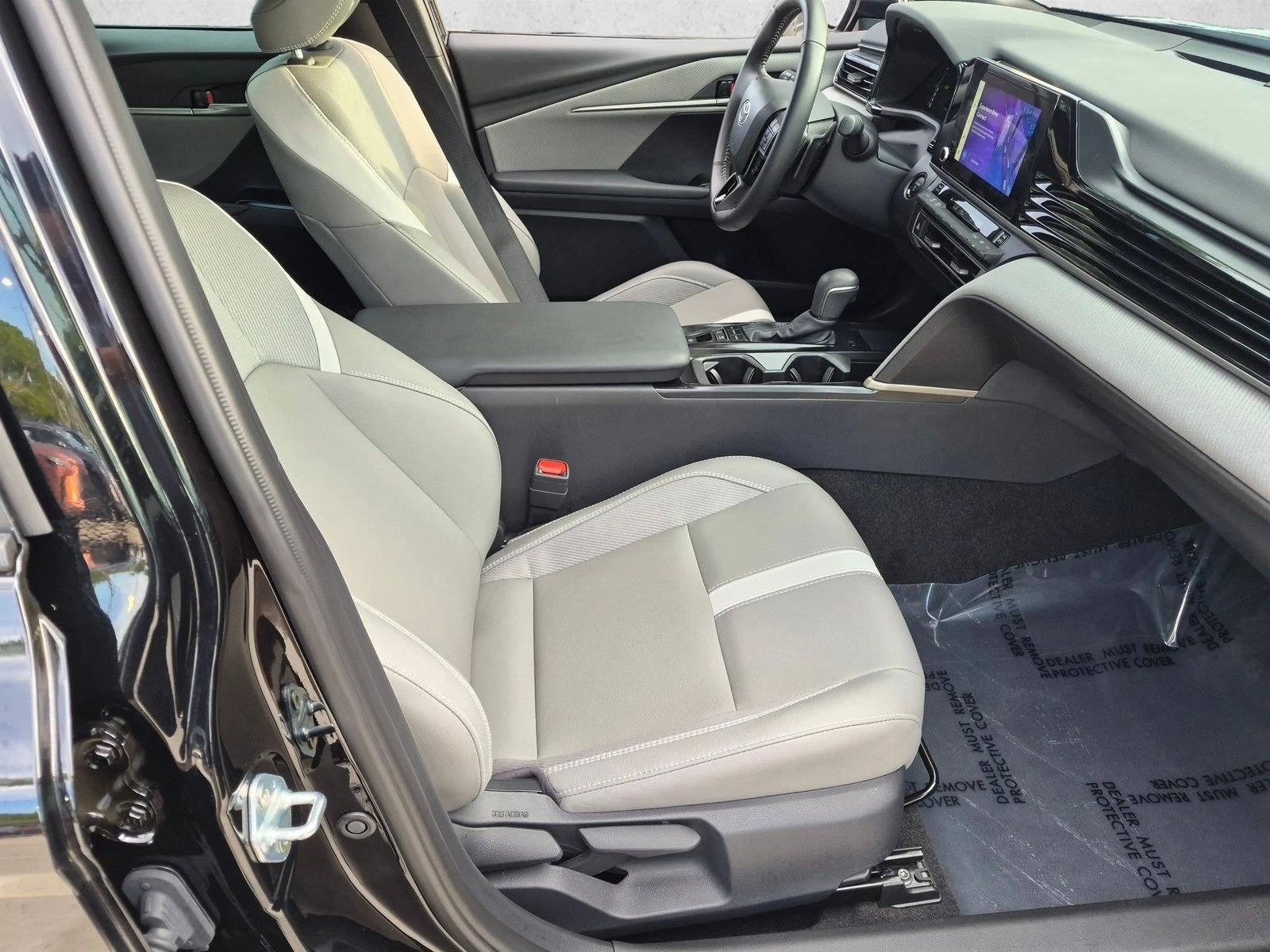 2026 Toyota Camry SE (SE)