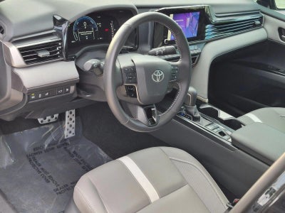 2026 Toyota Camry SE (SE)