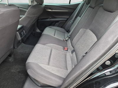 2025 Toyota Camry LE (SE)