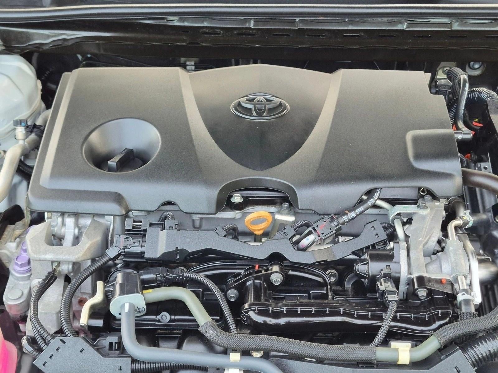 2020 Toyota Camry Hybrid XLE CVT (Natl)