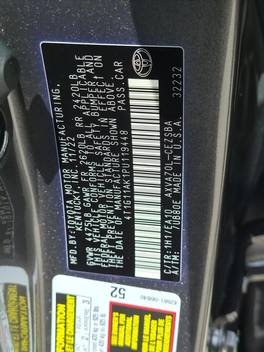 2023 Toyota Camry SE Auto (SE)