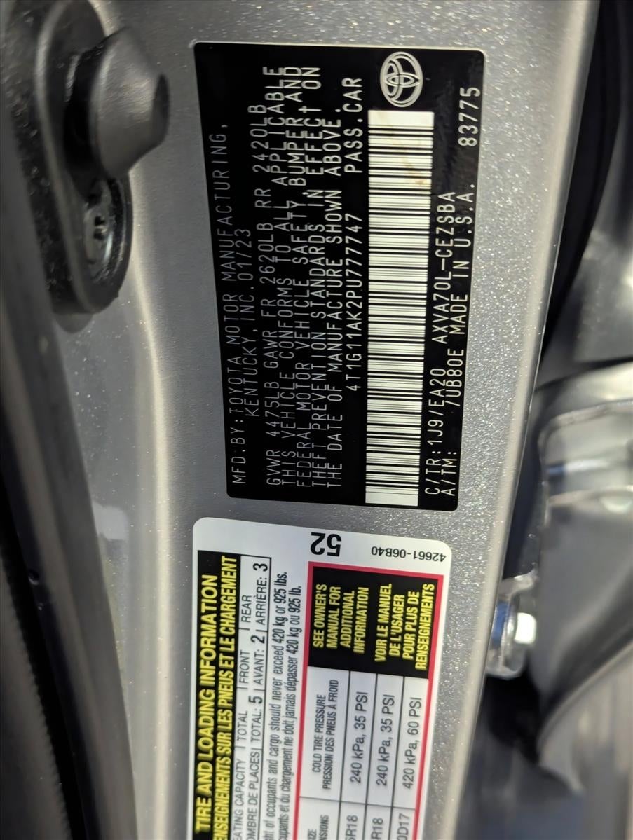 2023 Toyota Camry SE Auto (SE)