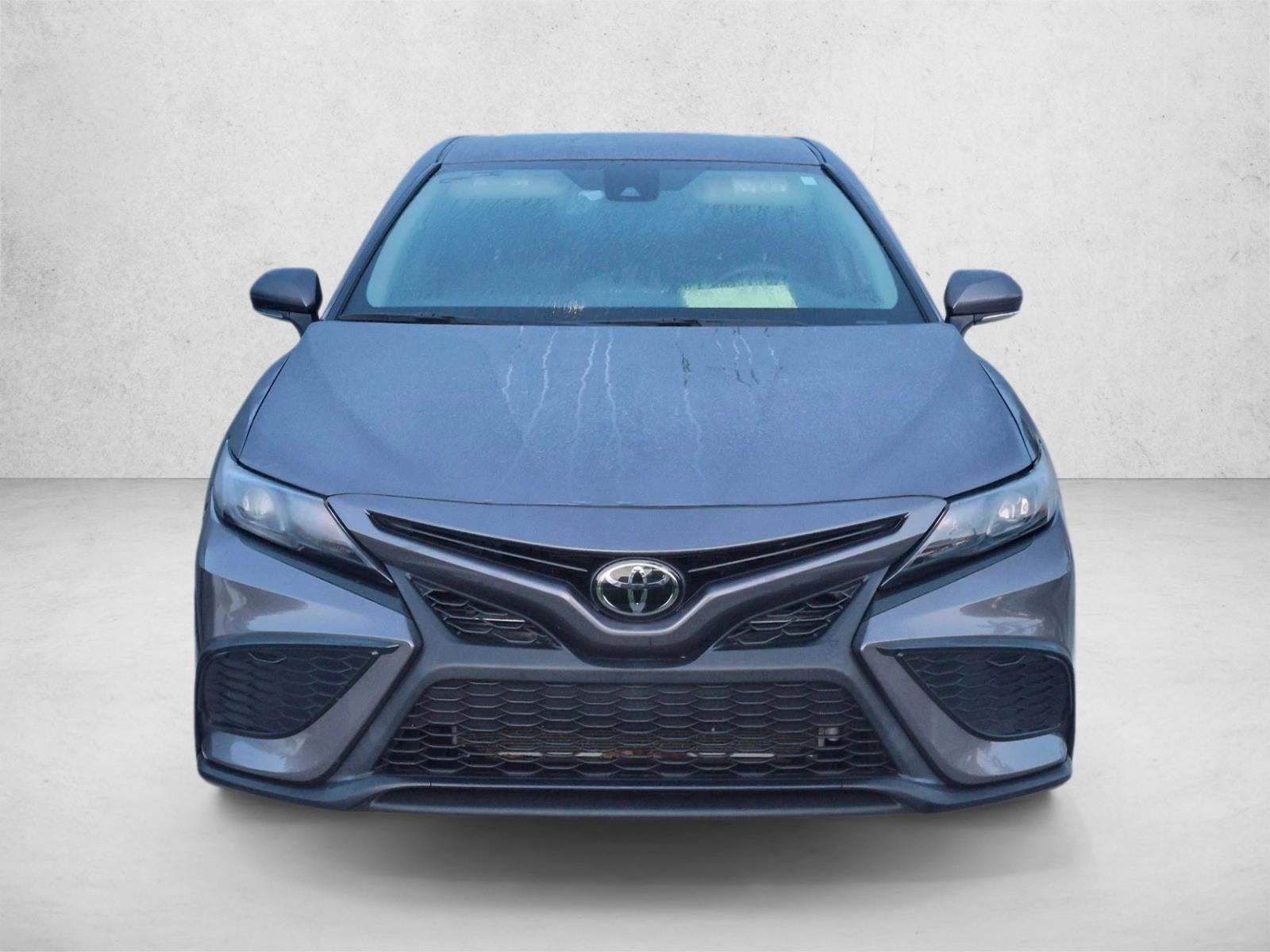 2024 Toyota Camry SE Auto (SE)