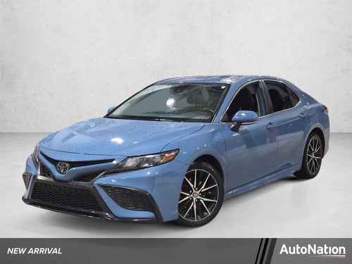2024 Toyota Camry SE Auto (SE)