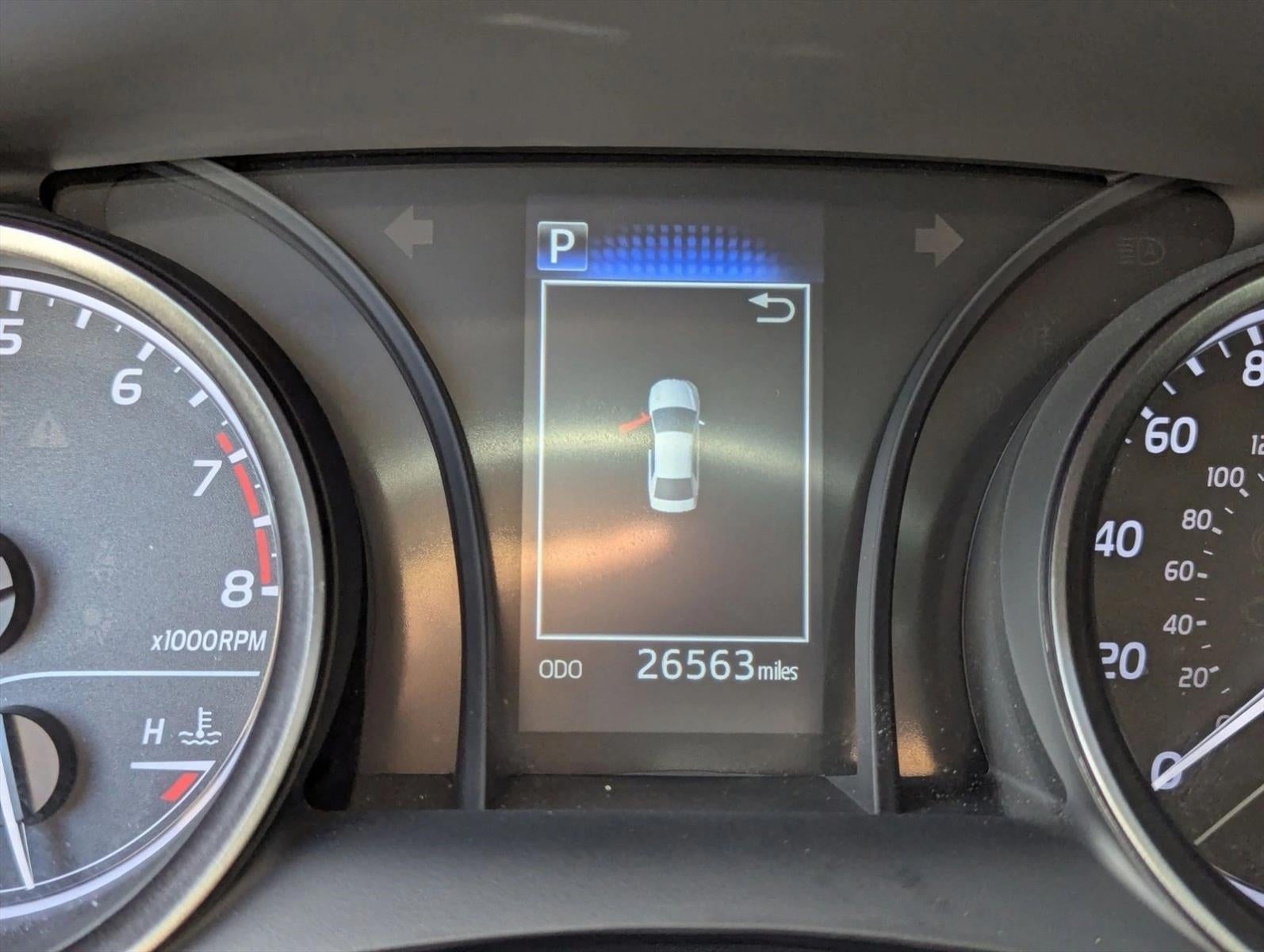 2024 Toyota Camry SE Auto (SE)