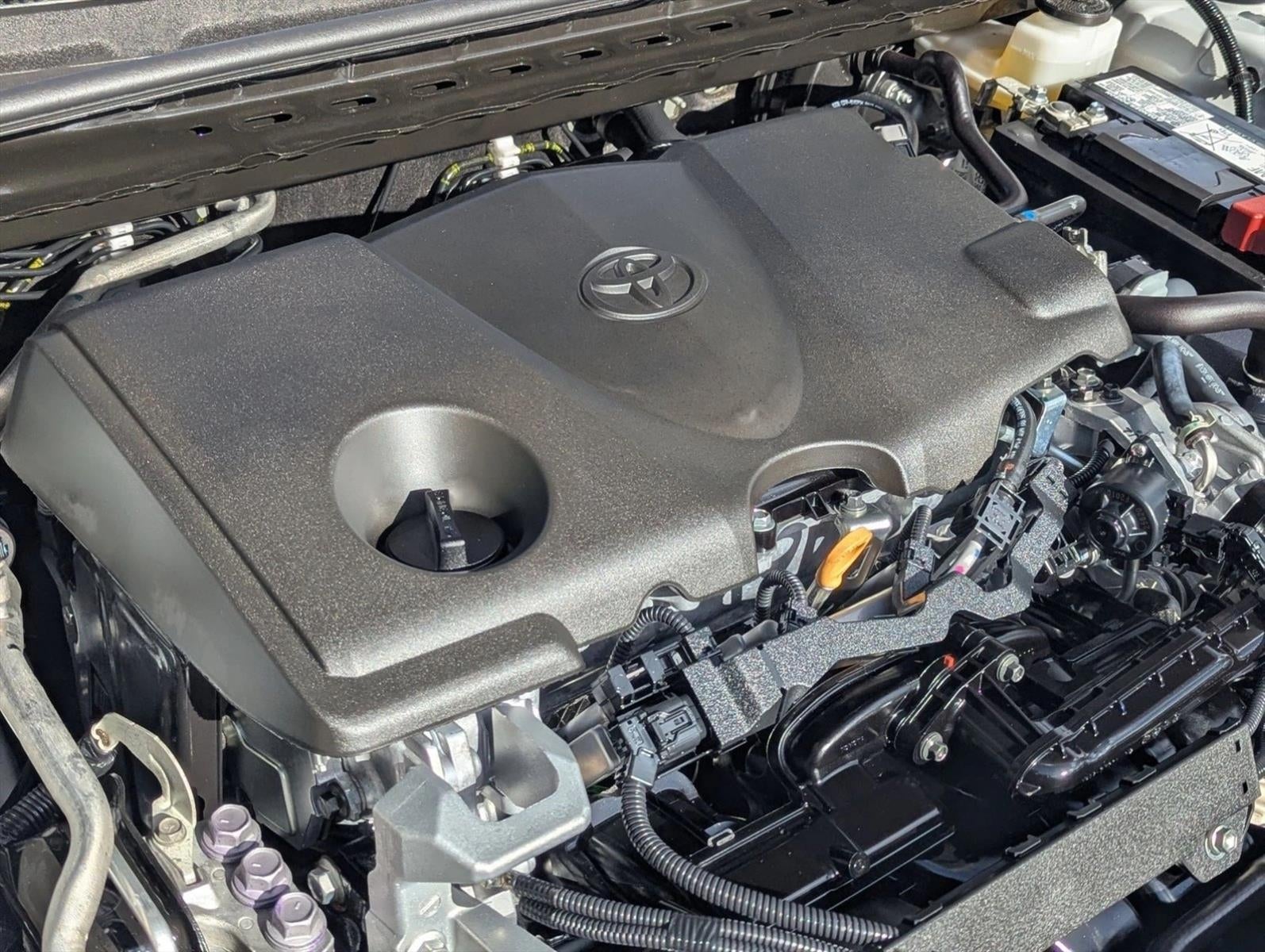 2024 Toyota Camry SE Auto (SE)