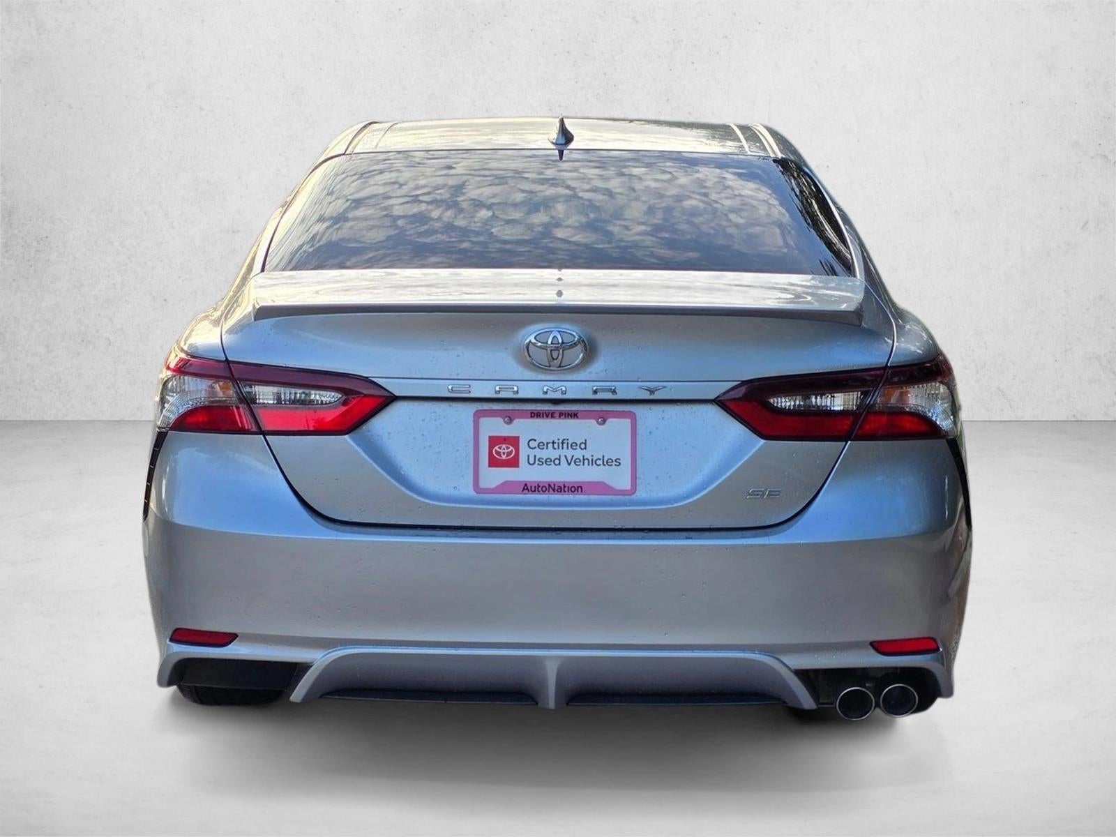 2021 Toyota Camry SE Auto (SE)
