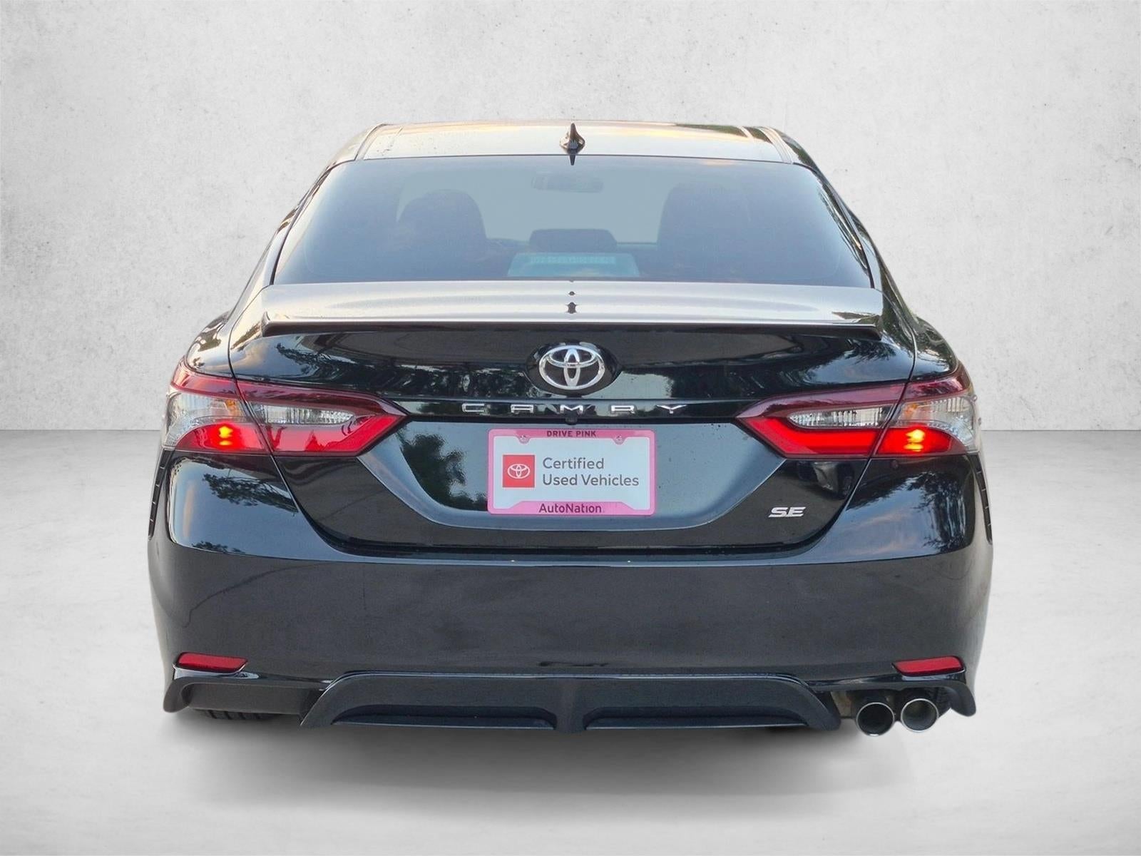 2024 Toyota Camry SE Auto (SE)