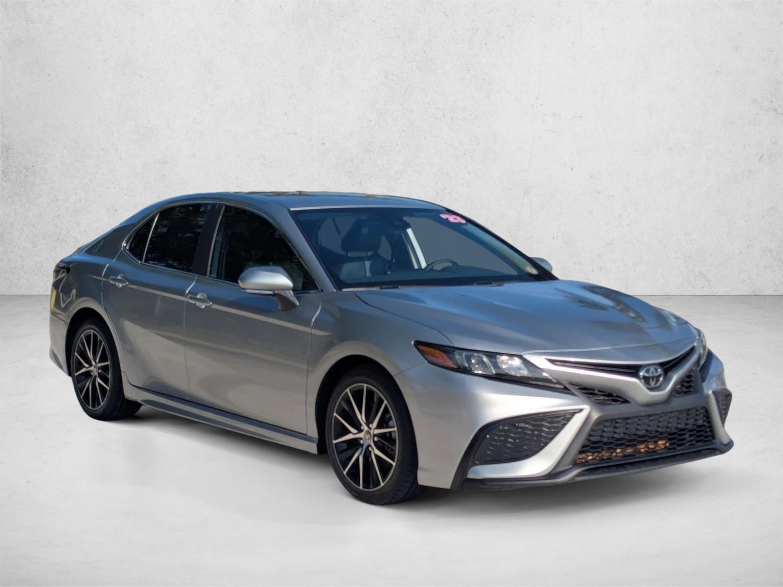 2023 Toyota Camry SE Auto (SE)