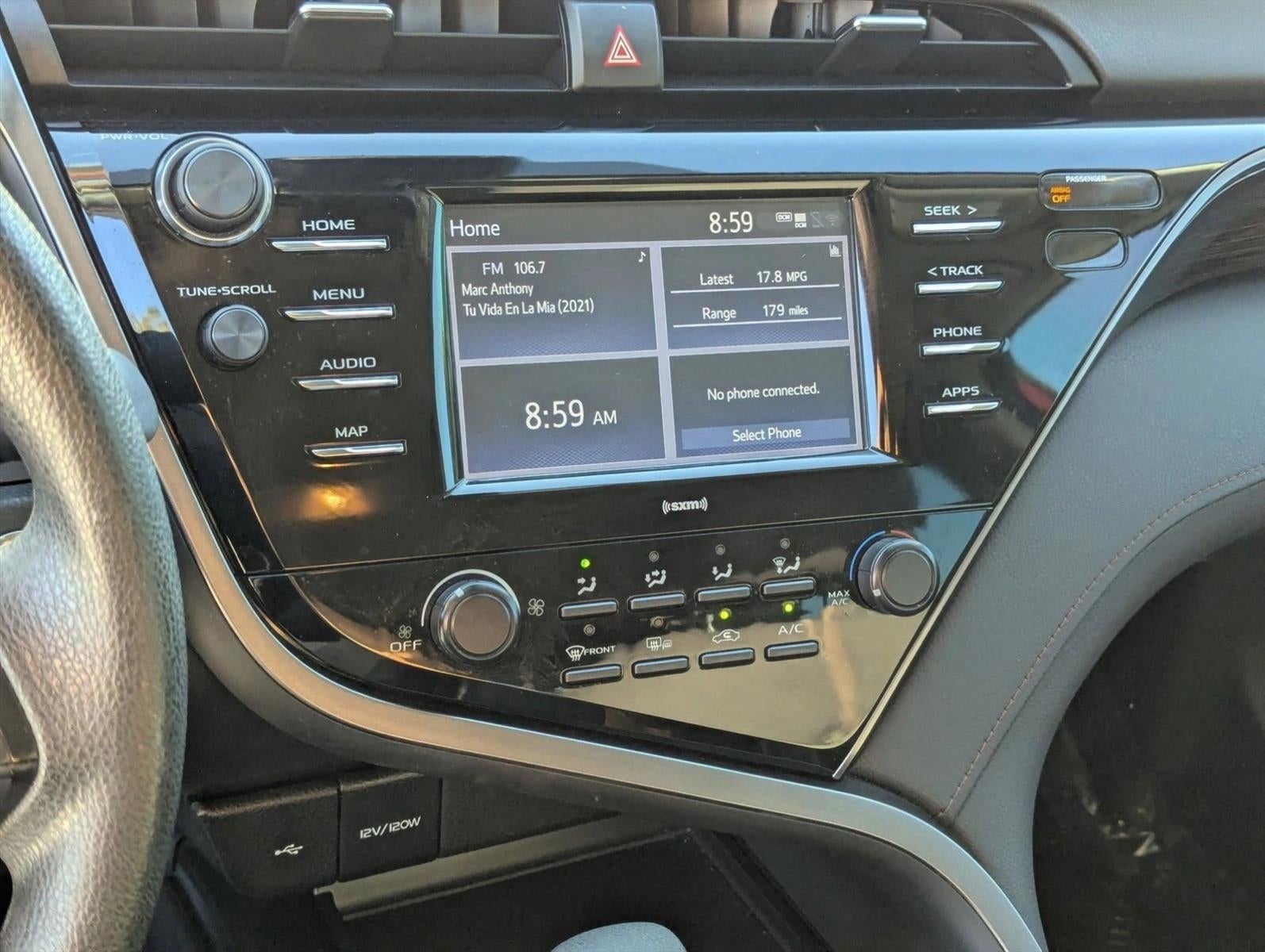 2020 Toyota Camry LE Auto (SE)