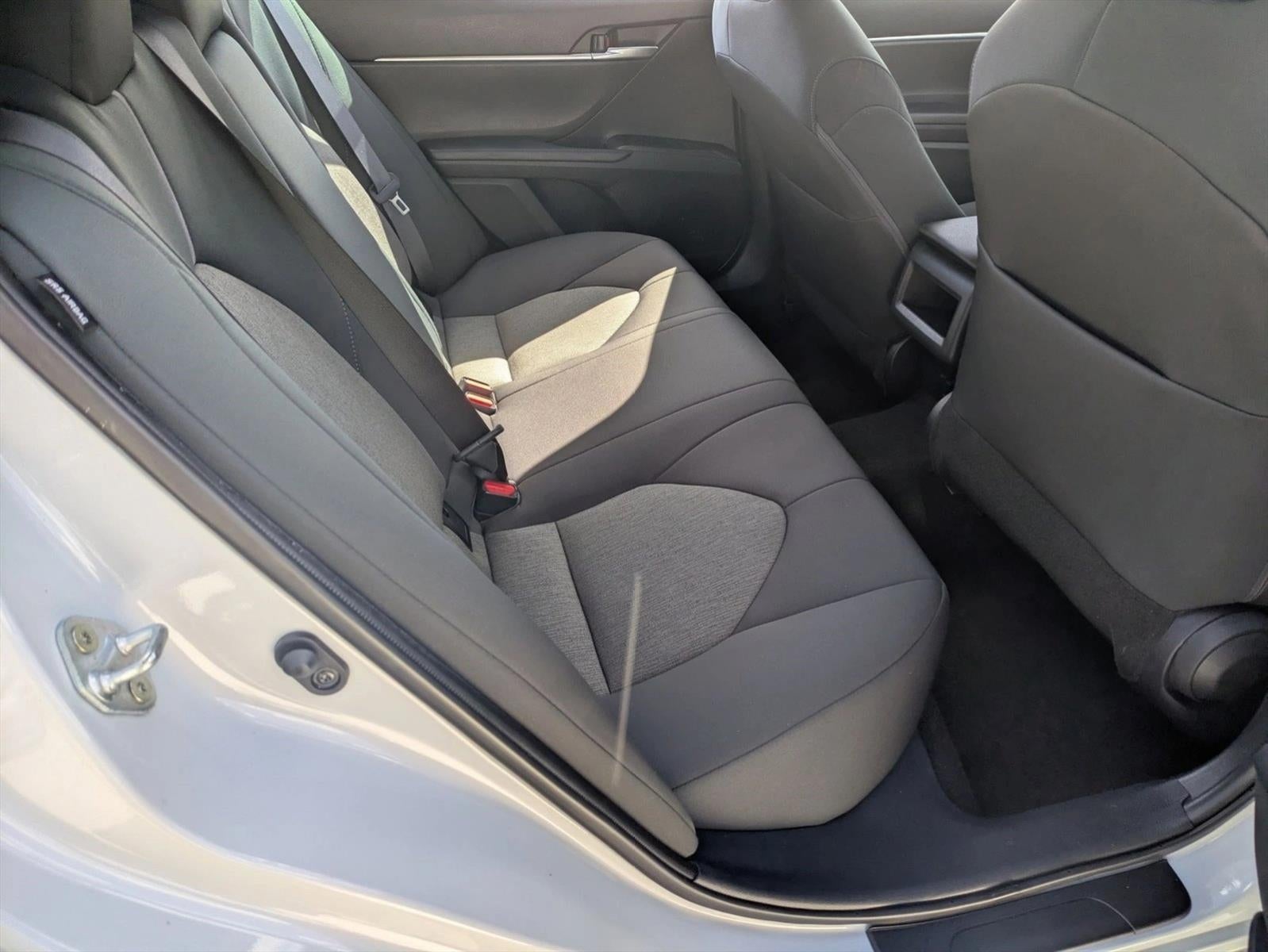 2023 Toyota Camry LE Auto (SE)