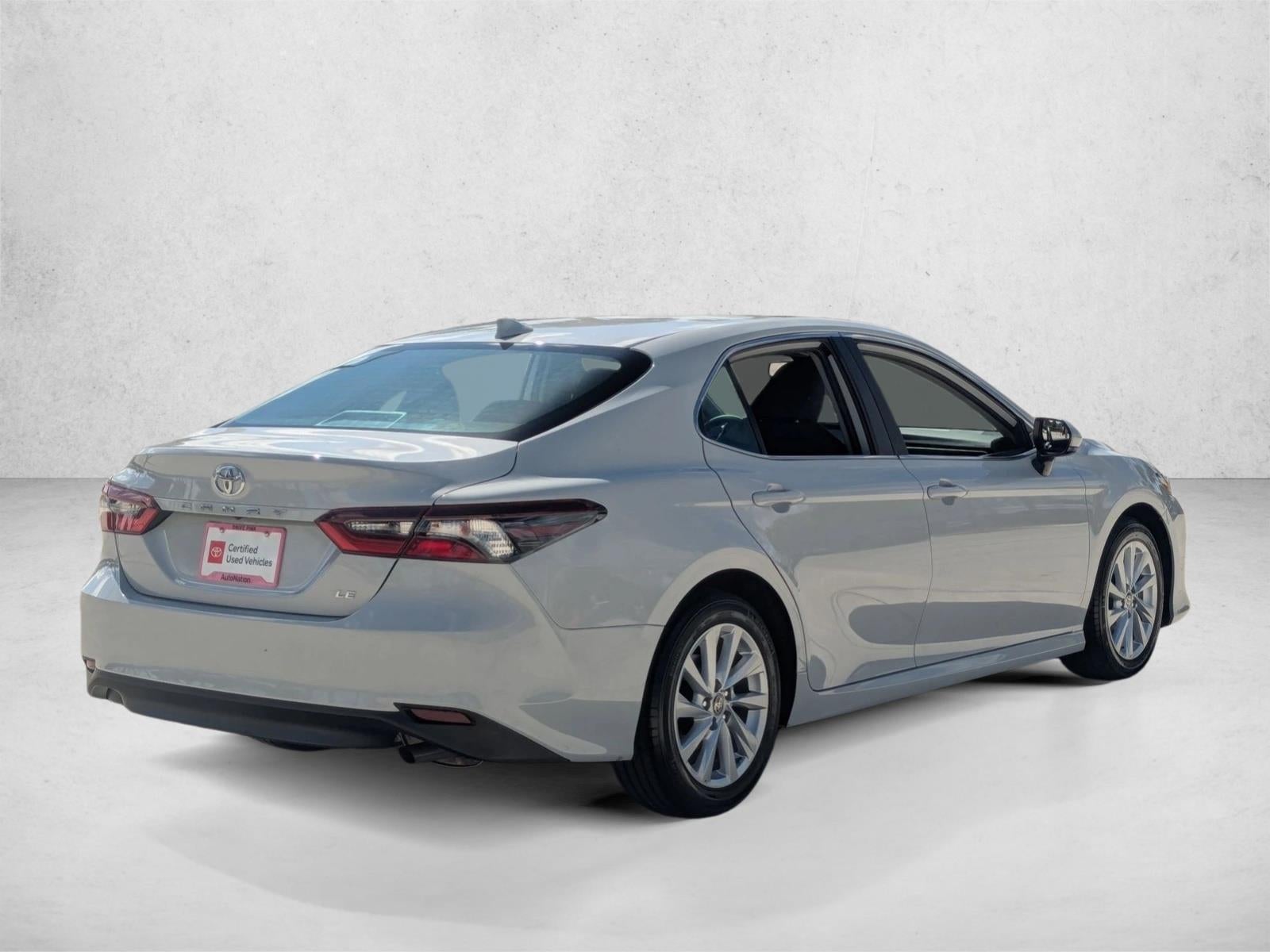 2023 Toyota Camry LE Auto (SE)