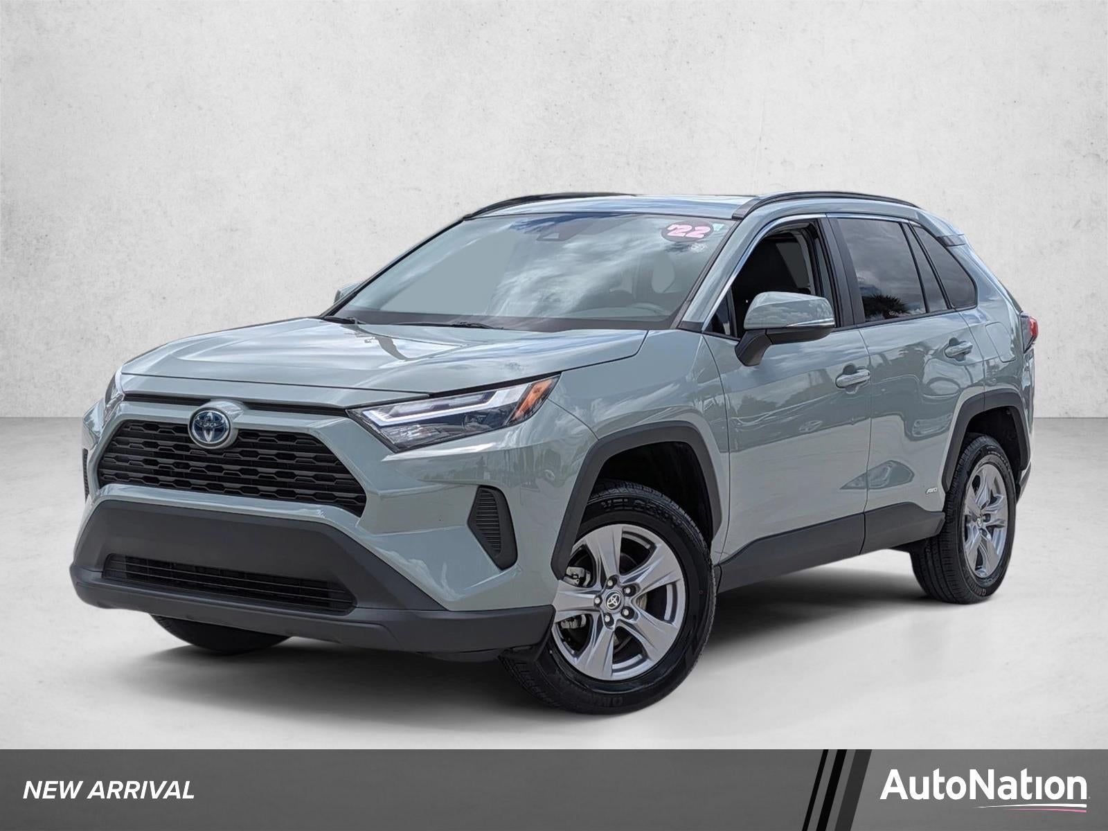 2022 Toyota RAV4 Hybrid XLE AWD (Natl)