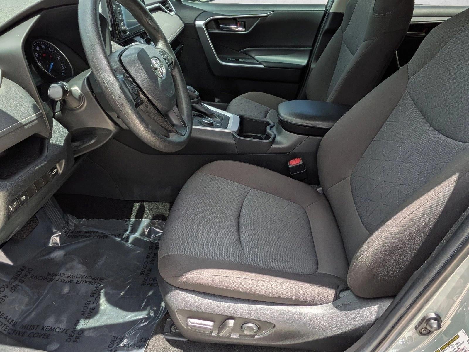 2022 Toyota RAV4 Hybrid XLE AWD (Natl)