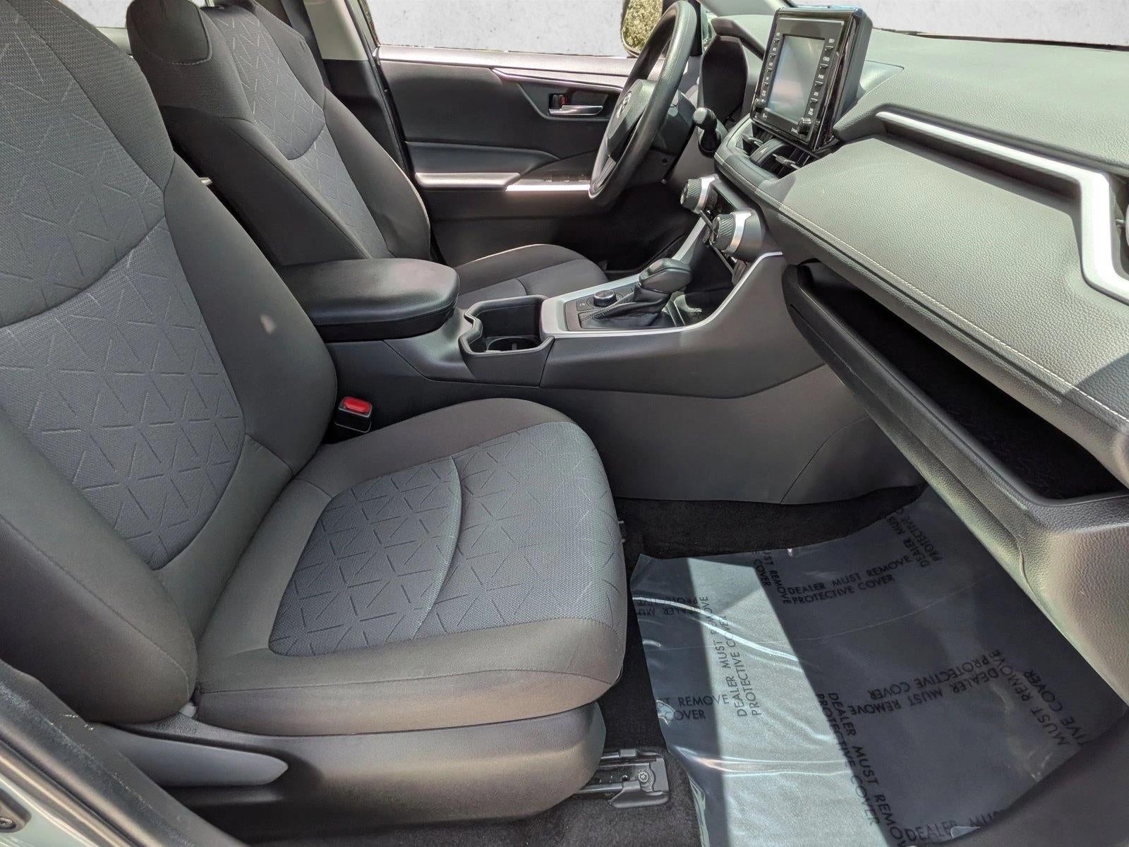 2022 Toyota RAV4 Hybrid XLE AWD (Natl)
