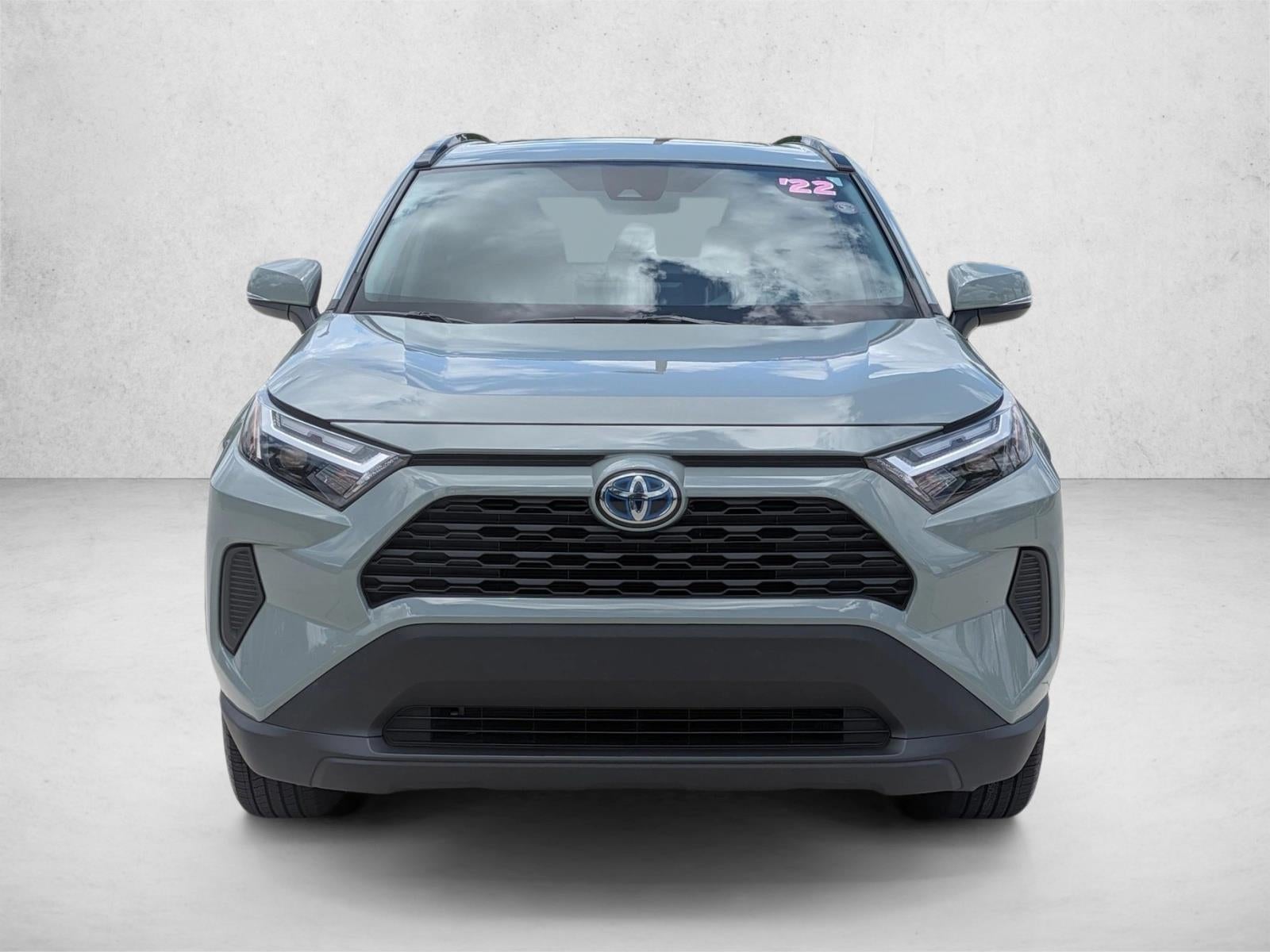 2022 Toyota RAV4 Hybrid XLE AWD (Natl)