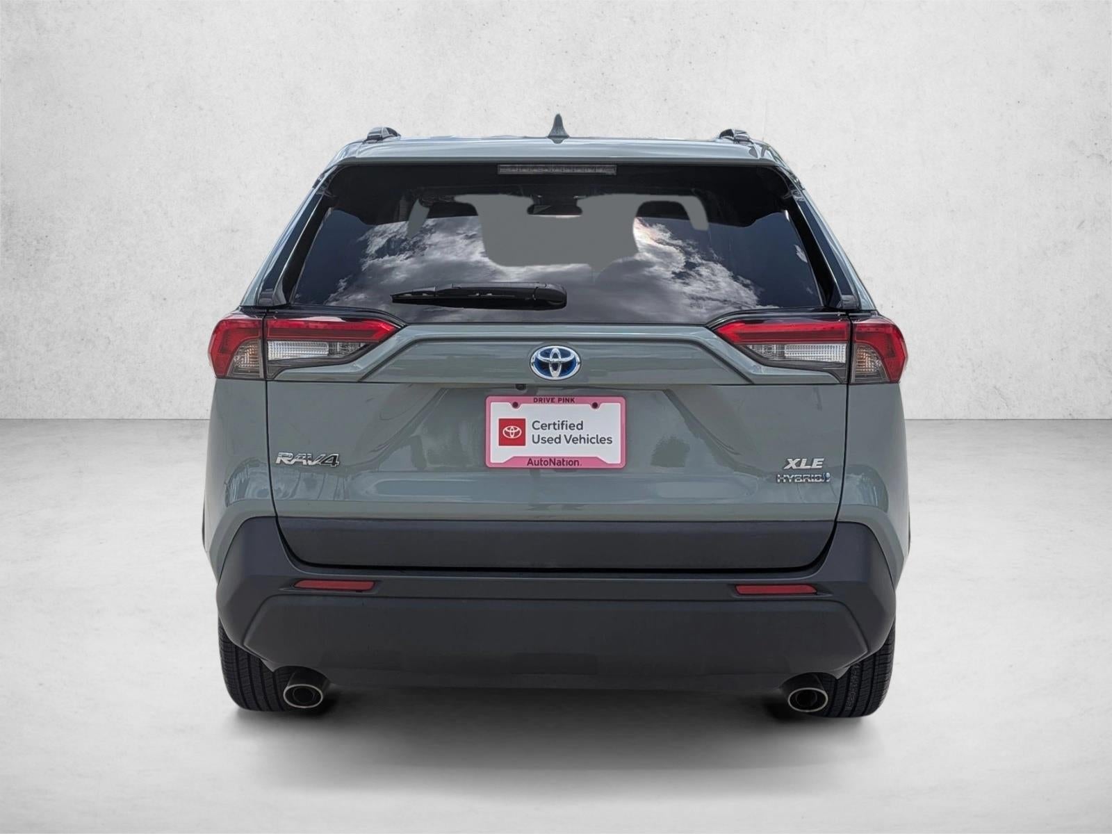 2022 Toyota RAV4 Hybrid XLE AWD (Natl)