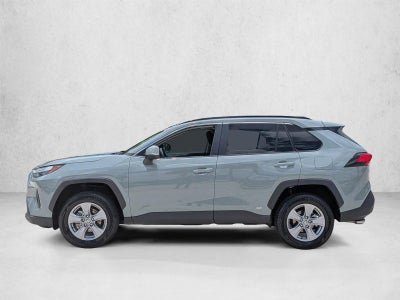 2022 Toyota RAV4 Hybrid XLE AWD (Natl)